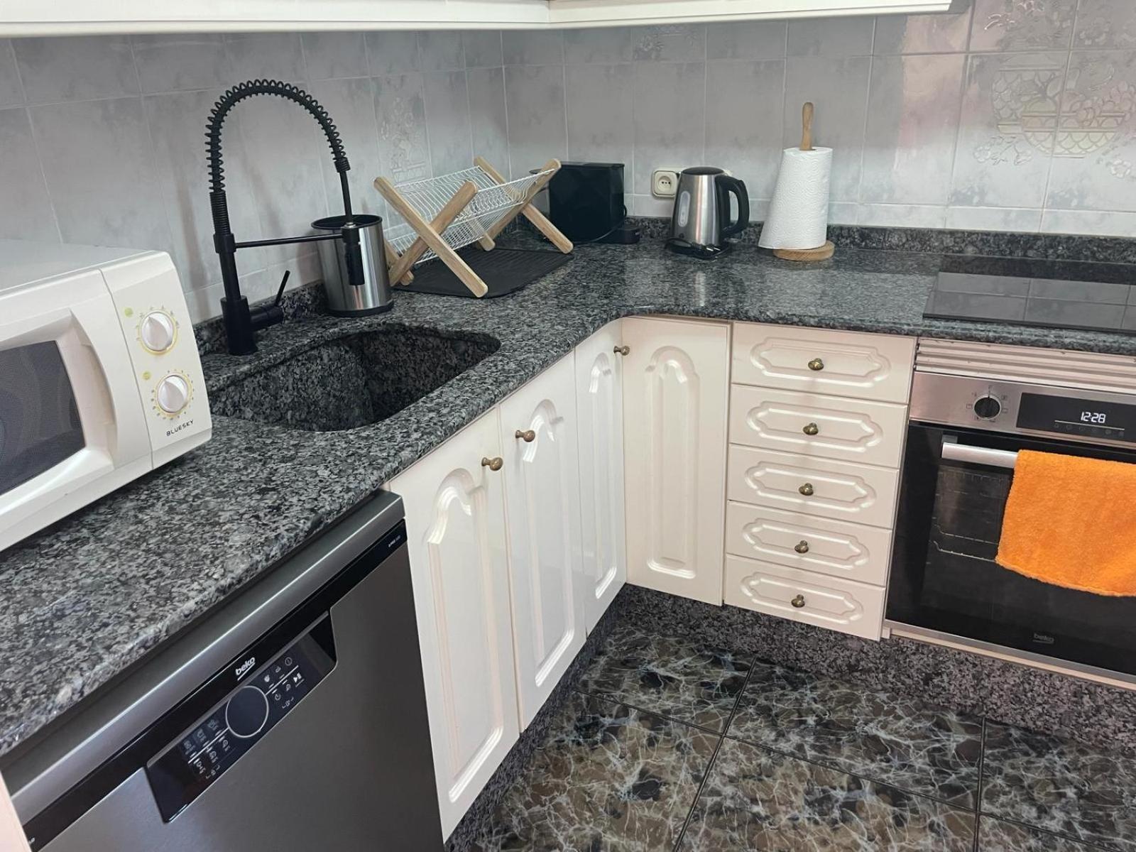 Apartamento En Complejo Residencial Con Piscina Y Garaje A 100M Del Mar Las Canteras  外观 照片
