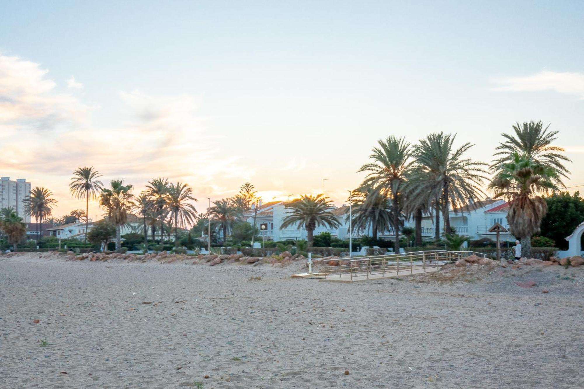 Apartamento En Complejo Residencial Con Piscina Y Garaje A 100M Del Mar Las Canteras  外观 照片